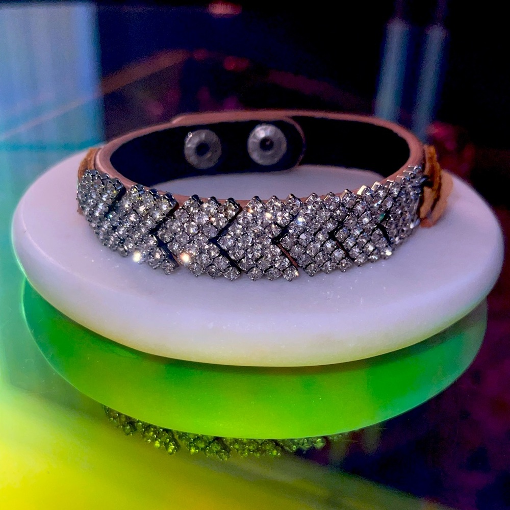 Buckle Rhinestone Arrow Leather Bracelet